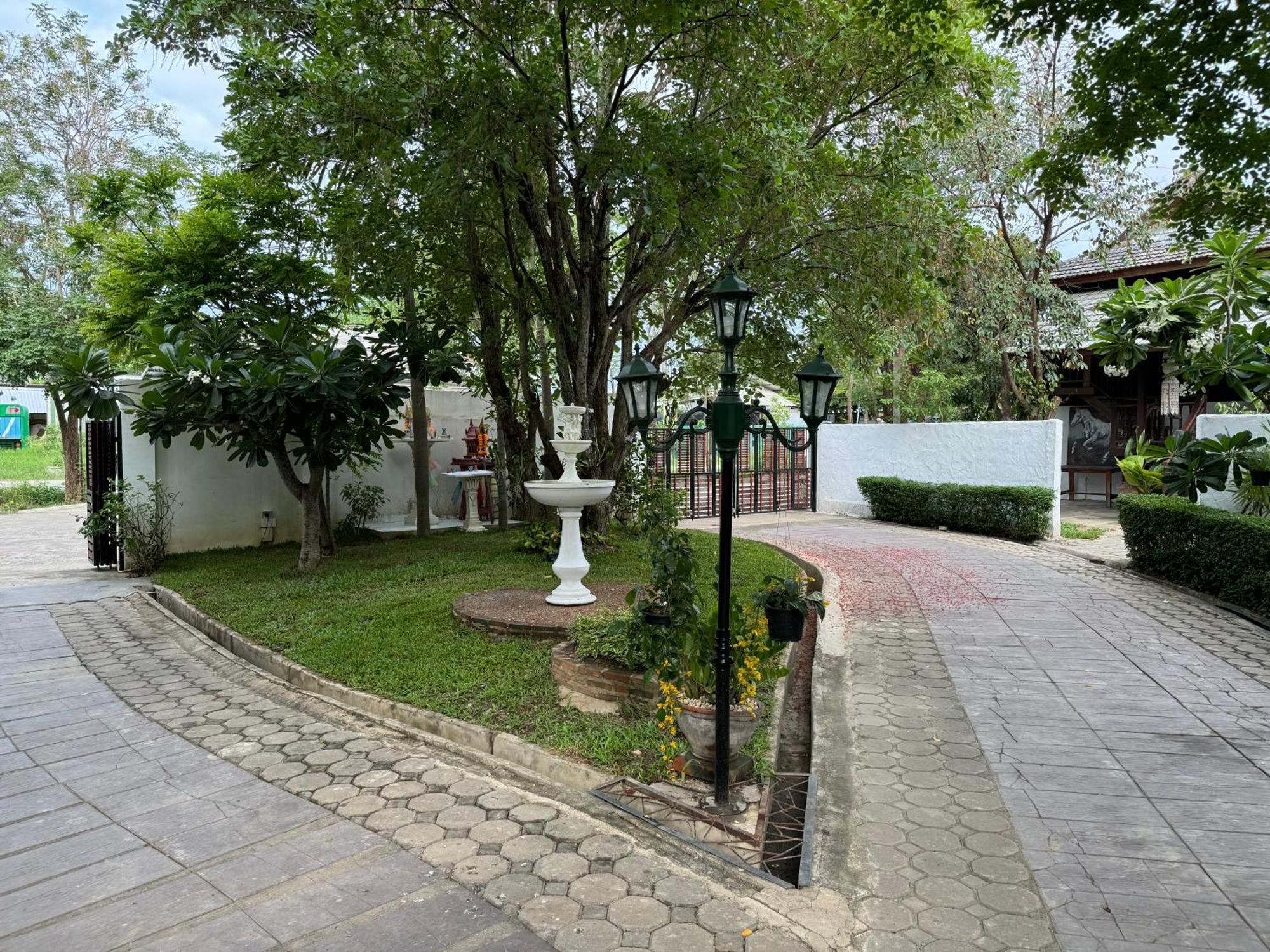 Chiang Mai Las Orquideas Resort Exterior photo